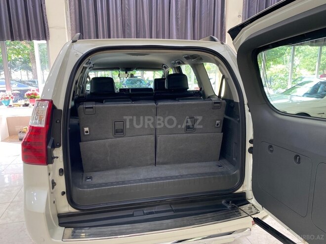 Toyota Land Cruiser Prado-20