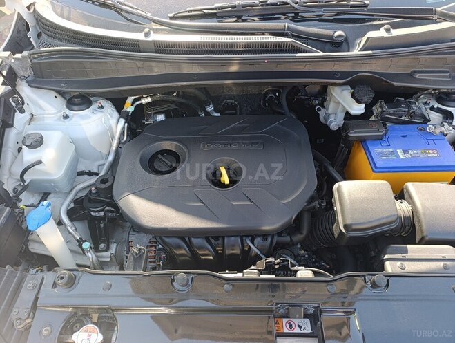 Hyundai ix35 2015, 74,000 km - 2.0 л - Şirvan