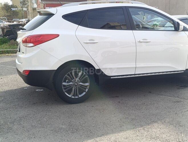 Hyundai ix35 2015, 74,000 km - 2.0 л - Şirvan