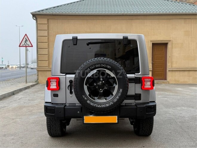 Jeep Wrangler-6