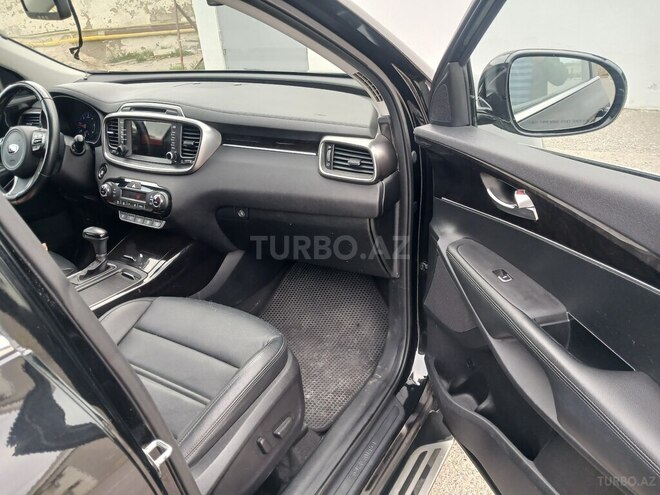 Kia Sorento-6
