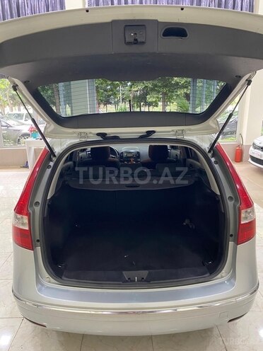 Hyundai i30 2010, 187,000 km - 1.4 л - Mingəçevir