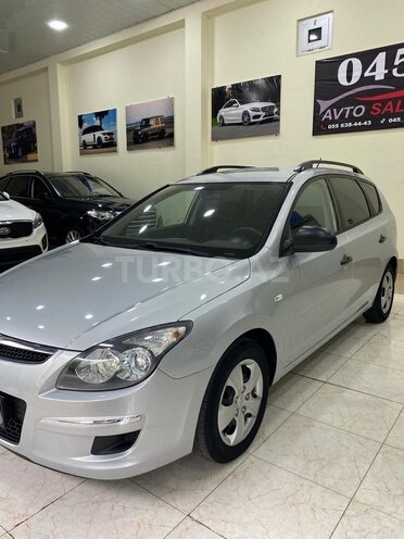 Hyundai i30 2010, 187,000 km - 1.4 л - Mingəçevir