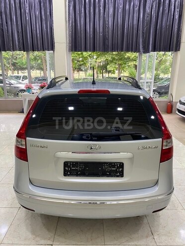 Hyundai i30 2010, 187,000 km - 1.4 л - Mingəçevir