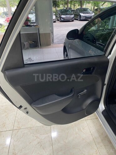 Hyundai i30 2010, 187,000 km - 1.4 л - Mingəçevir