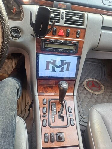 Mercedes E 280 1999, 339,290 km - 2.8 l - Bakı