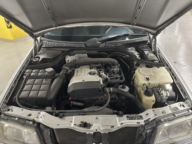 Mercedes C 180 1998, 350,000 km - 1.8 l - Gəncə