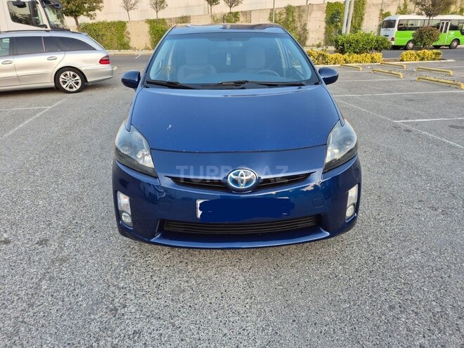 Toyota Prius-1