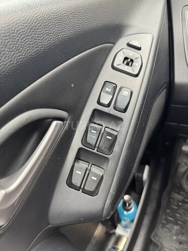 Hyundai ix35 2012, 160,000 km - 2.4 l - Qəbələ