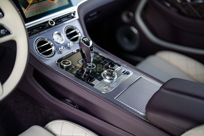 Bentley Continental GT-16