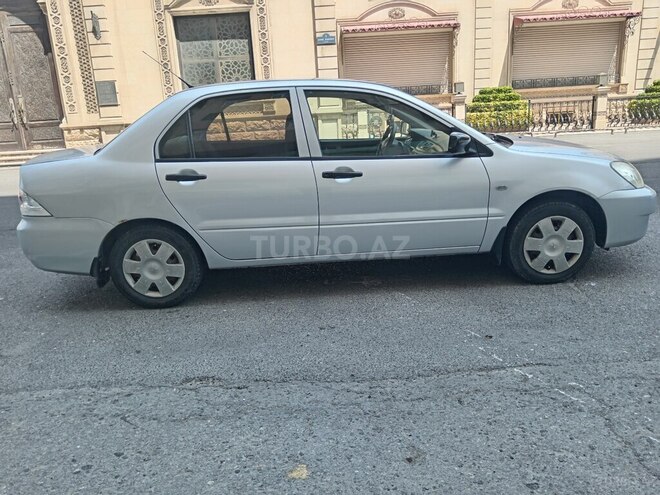 Mitsubishi Lancer 2006, 350,000 km - 1.3 l - Bakı