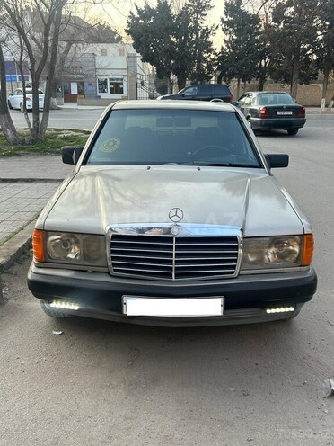 Mercedes 190 1990, 400,000 km - 2.0 l - Sumqayıt