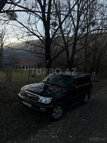 Toyota Land Cruiser 2006, 290,000 km - 4.7 л - Quba