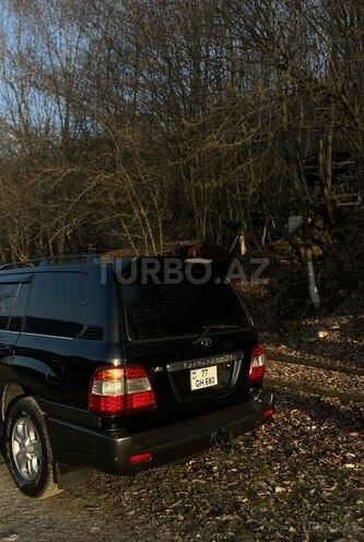 Toyota Land Cruiser 2006, 290,000 km - 4.7 л - Quba