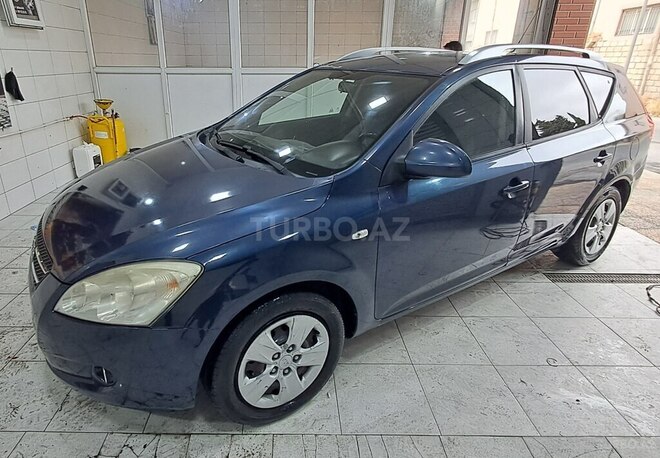 Kia  2008, 389,000 km - 1.6 l - Bakı
