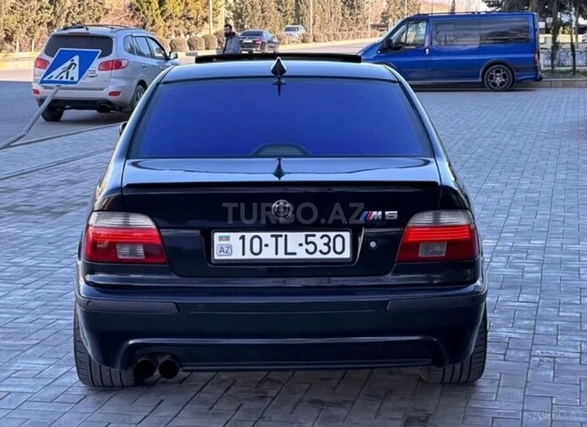 BMW 530 2001, 420,000 km - 3.0 l - Sumqayıt