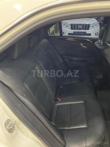 Mercedes E 350 2010, 247,000 km - 3.5 l - Mingəçevir