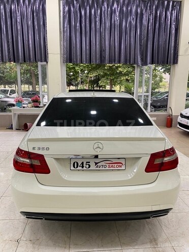 Mercedes E 350 2010, 247,000 km - 3.5 l - Mingəçevir