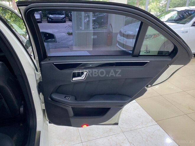 Mercedes E 350 2010, 247,000 km - 3.5 l - Mingəçevir