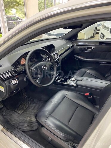 Mercedes E 350 2010, 247,000 km - 3.5 l - Mingəçevir