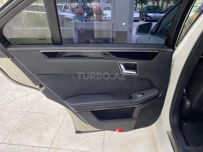 Mercedes E 350 2010, 247,000 km - 3.5 l - Mingəçevir
