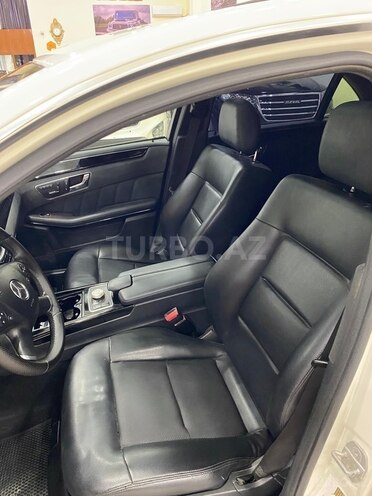 Mercedes E 350 2010, 247,000 km - 3.5 l - Mingəçevir