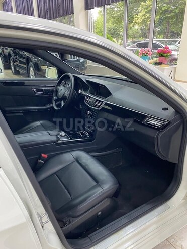Mercedes E 350 2010, 247,000 km - 3.5 l - Mingəçevir