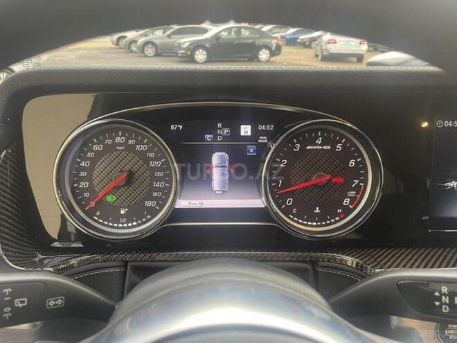 Mercedes G 63 AMG-12