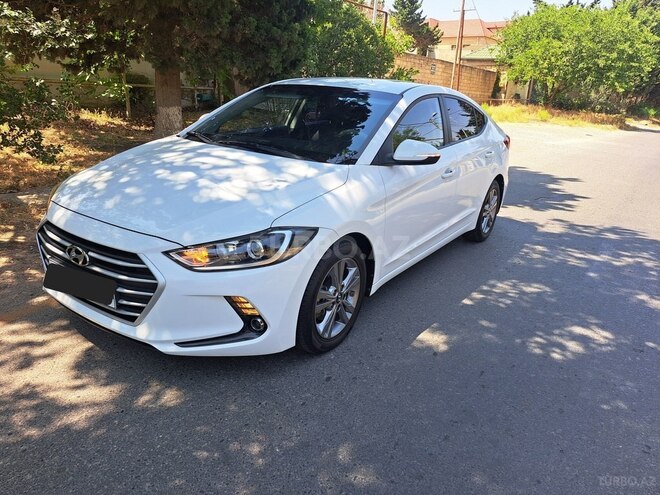 Hyundai Avante 2016, 179,500 km - 1.6 l - Bakı
