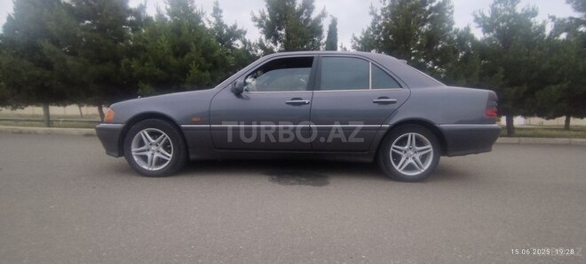 Mercedes C 220 d 1994, 500,000 km - 2.2 l - Gəncə