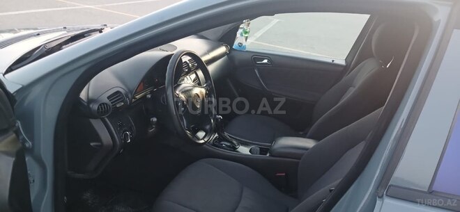 Mercedes C 220 d 2001, 250,000 km - 2.2 л - Bakı