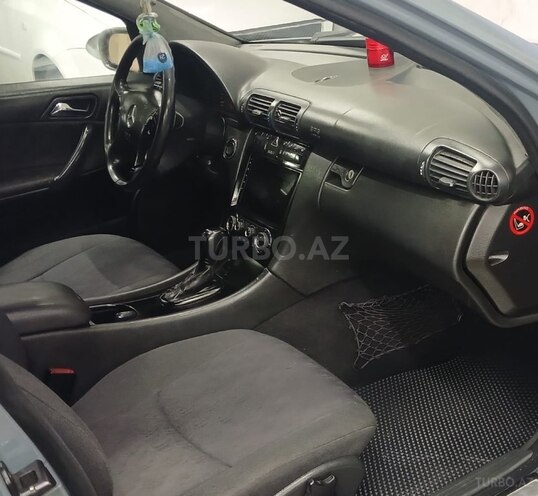 Mercedes C 220 d 2001, 250,000 km - 2.2 л - Bakı