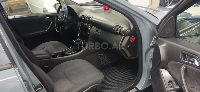 Mercedes C 220 d 2001, 250,000 km - 2.2 л - Bakı