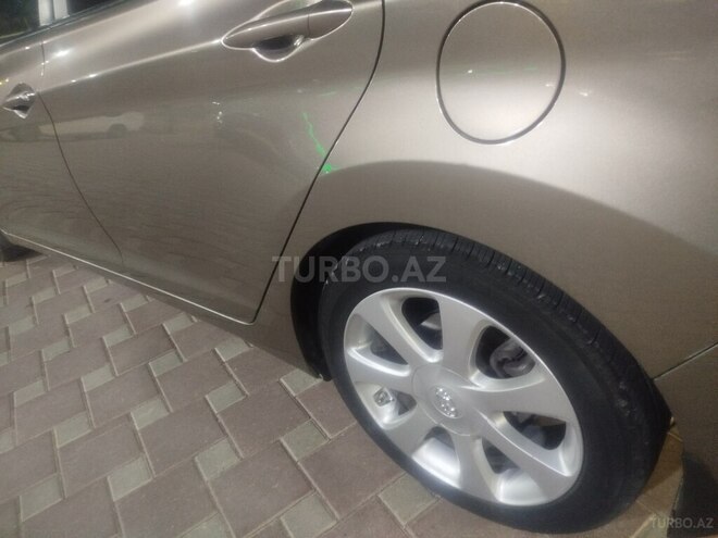 Hyundai Elantra 2012, 236,450 km - 1.8 l - Salyan