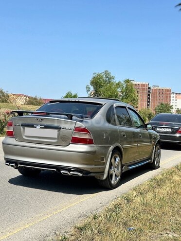 Opel Vectra 1996, 333,333 km - 1.6 l - Bakı