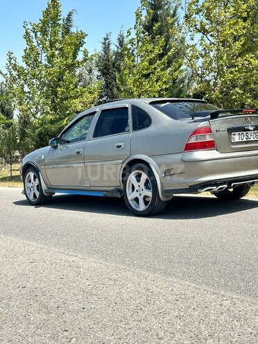 Opel Vectra 1996, 333,333 km - 1.6 l - Bakı