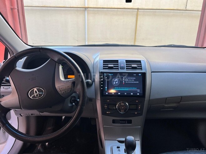 Toyota Corolla 2010, 246,000 km - 1.8 l - Bakı