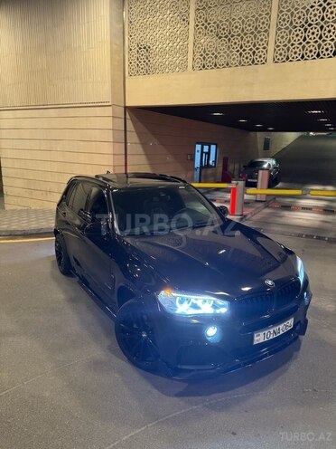 BMW X5 2017, 107,000 km - 3.0 l - Bakı