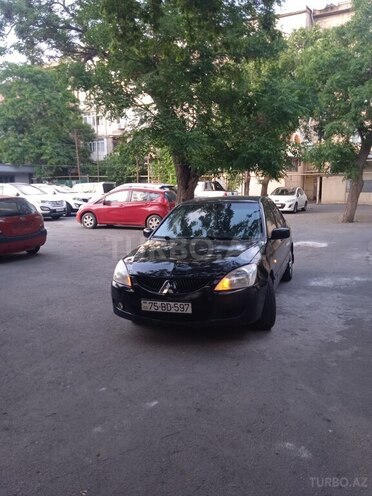Mitsubishi Lancer 2007, 300,000 km - 1.8 l - Bakı