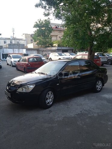 Mitsubishi Lancer 2007, 300,000 km - 1.8 l - Bakı