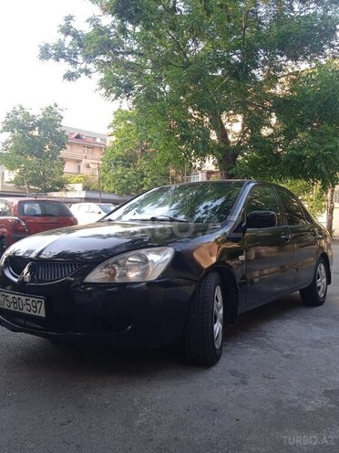 Mitsubishi Lancer 2007, 300,000 km - 1.8 l - Bakı