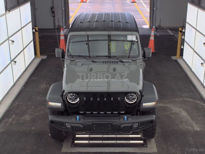 Jeep Wrangler-3