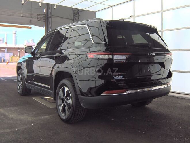 Jeep Grand Cherokee-5