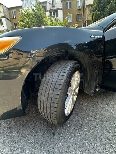 Toyota Camry-9