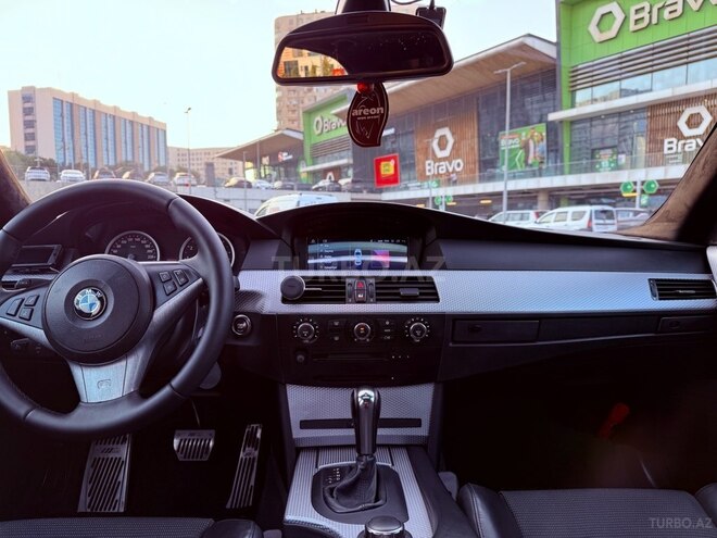BMW 525-12