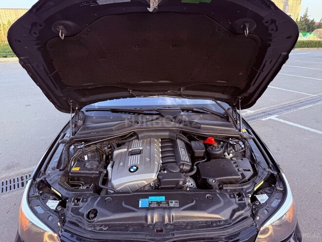 BMW 525-19