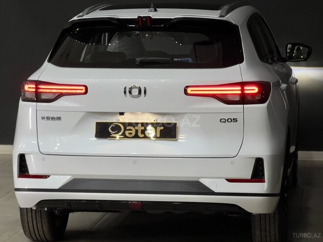 Changan Qiyuan Q05-8
