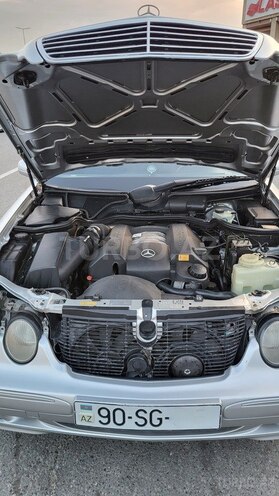 Mercedes E 240 1997, 260,000 km - 2.4 l - Bakı