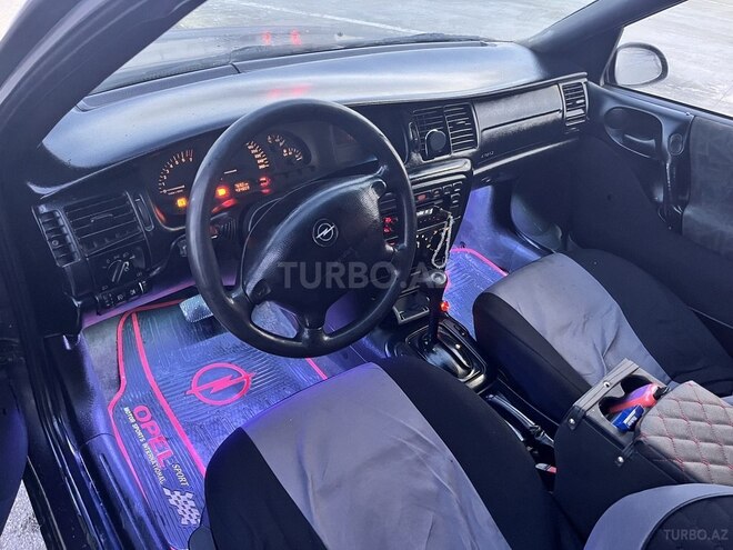 Opel Vectra 1996, 438,000 km - 1.8 l - Bakı
