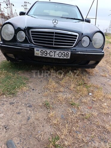 Mercedes E 240 2000, 250,000 km - 2.6 l - İmişli